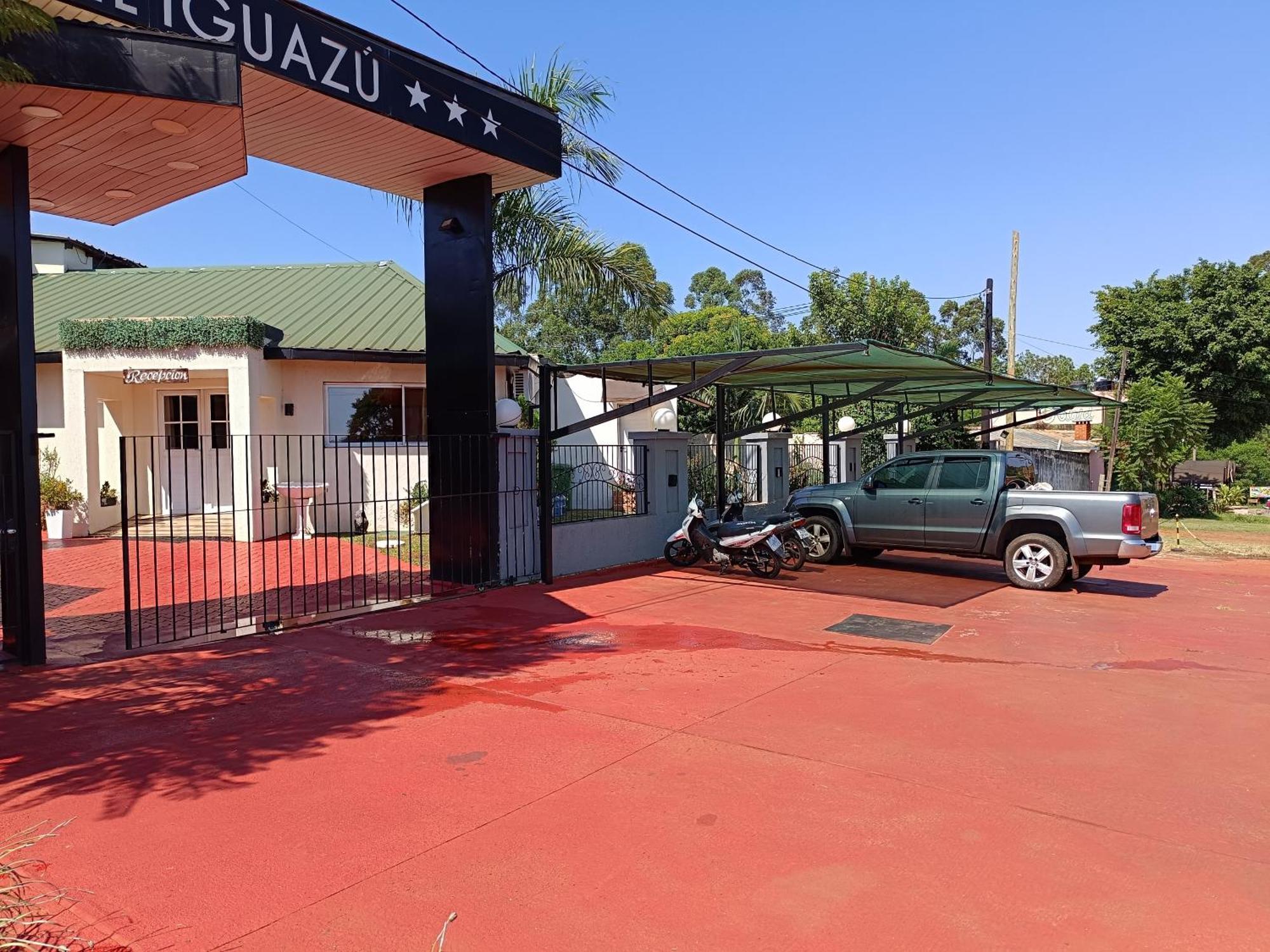 Altos Del Iguazu Hotel Puerto Iguazu Exterior photo